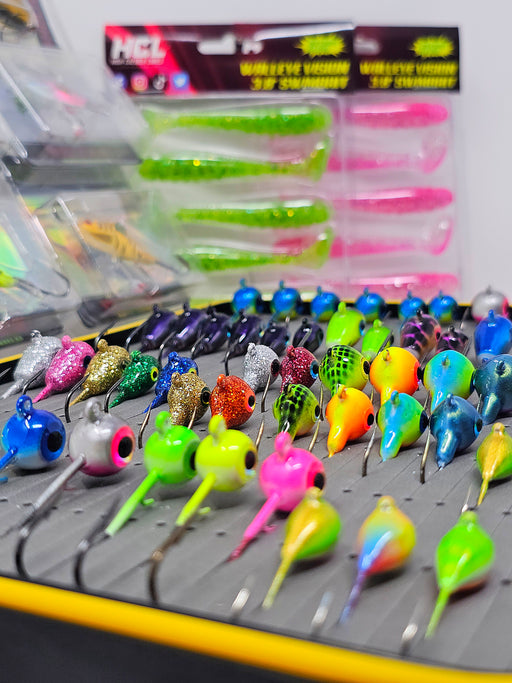 Never lose track of your favorite walleye lures again with a clear-lid tackle case. Designed for quick identification and easy access, these walleye tackle cases help you stay organized and efficient, so you can spend more time fishing and less time searching for gear.